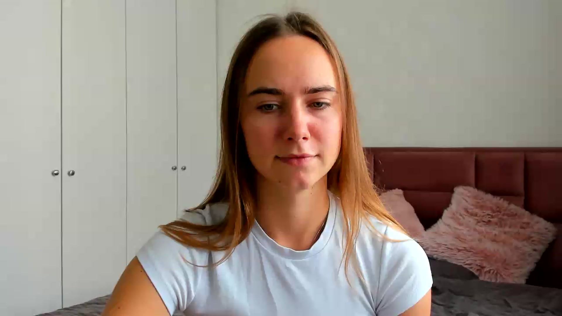 Gallery image thumbnail from OhAlisa's myfreecams stream on, 09/07/2026, 13:01 image 16 of 20