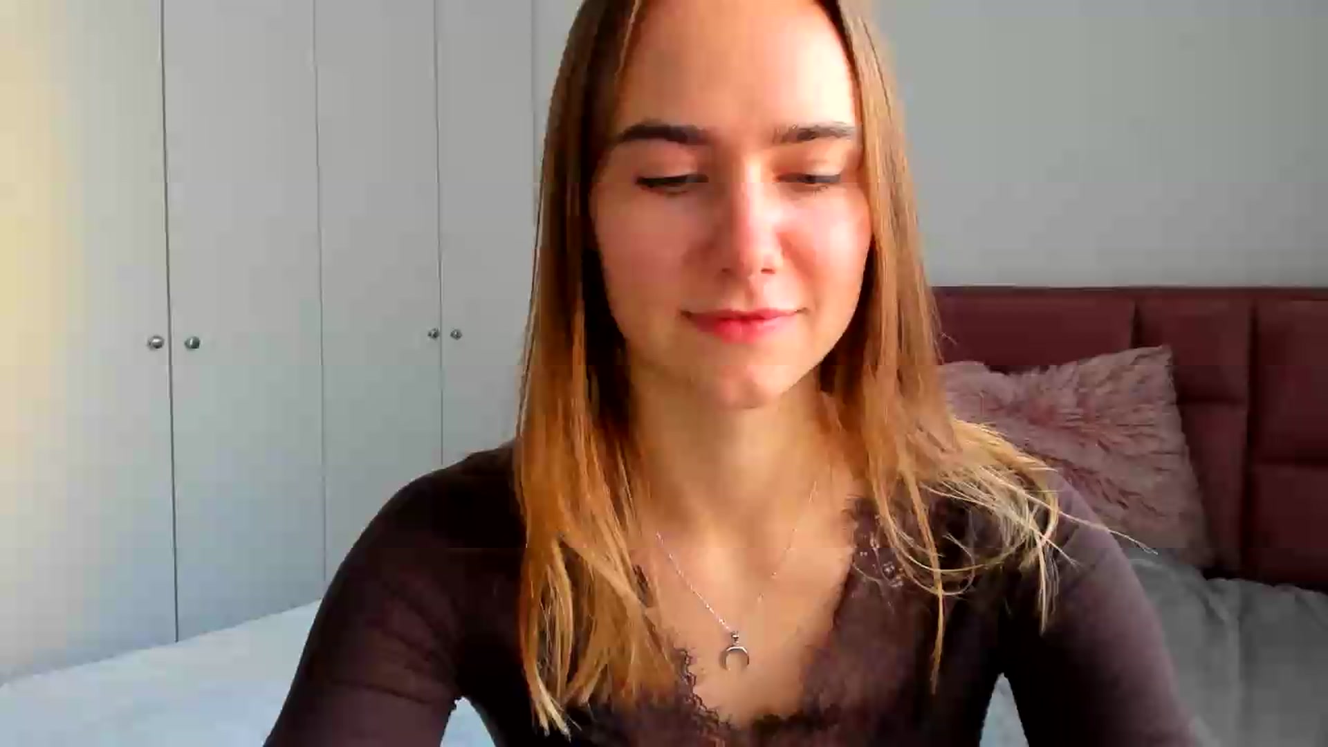 Gallery image thumbnail from OhAlisa's myfreecams stream on, 09/08/2026, 16:22 image 11 of 20