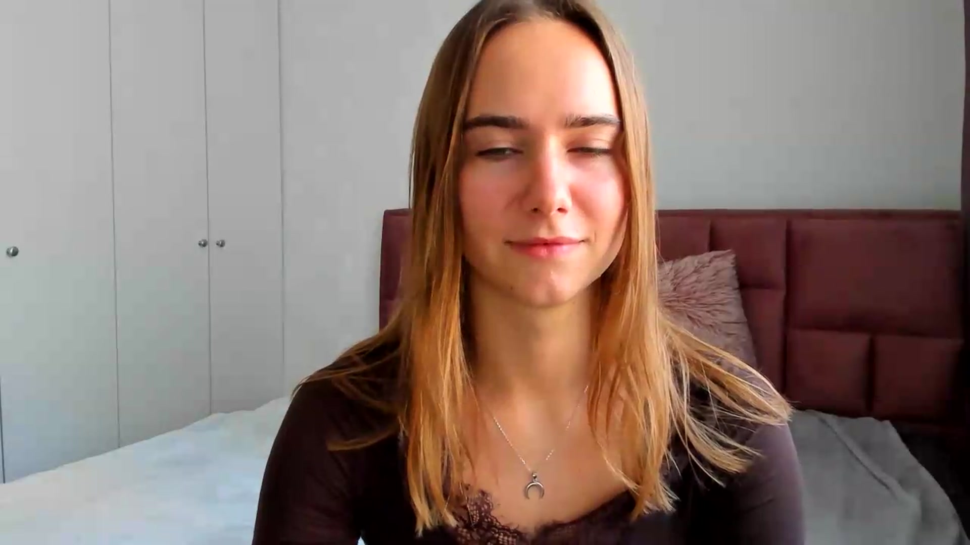 Gallery image thumbnail from OhAlisa's myfreecams stream on, 09/08/2026, 16:22 image 8 of 20