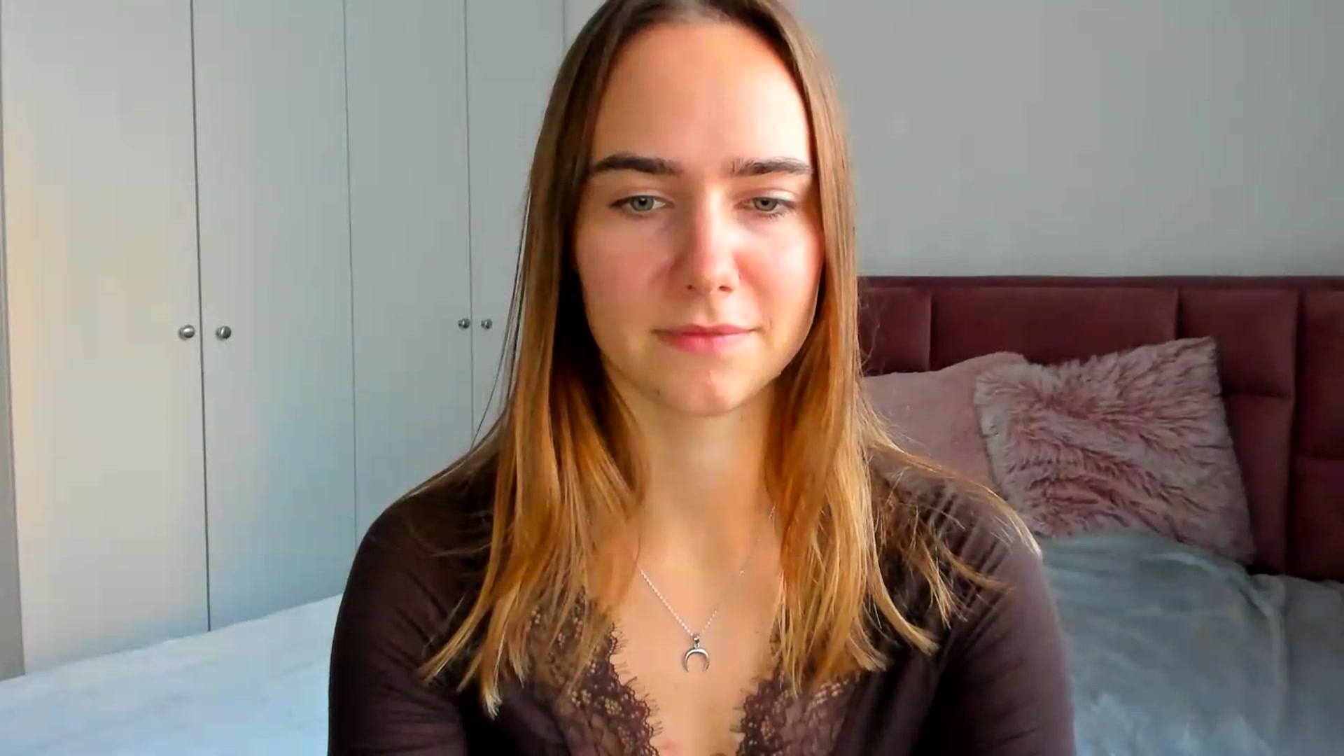 Gallery image thumbnail from OhAlisa's myfreecams stream on, 09/08/2026, 16:22 image 15 of 20