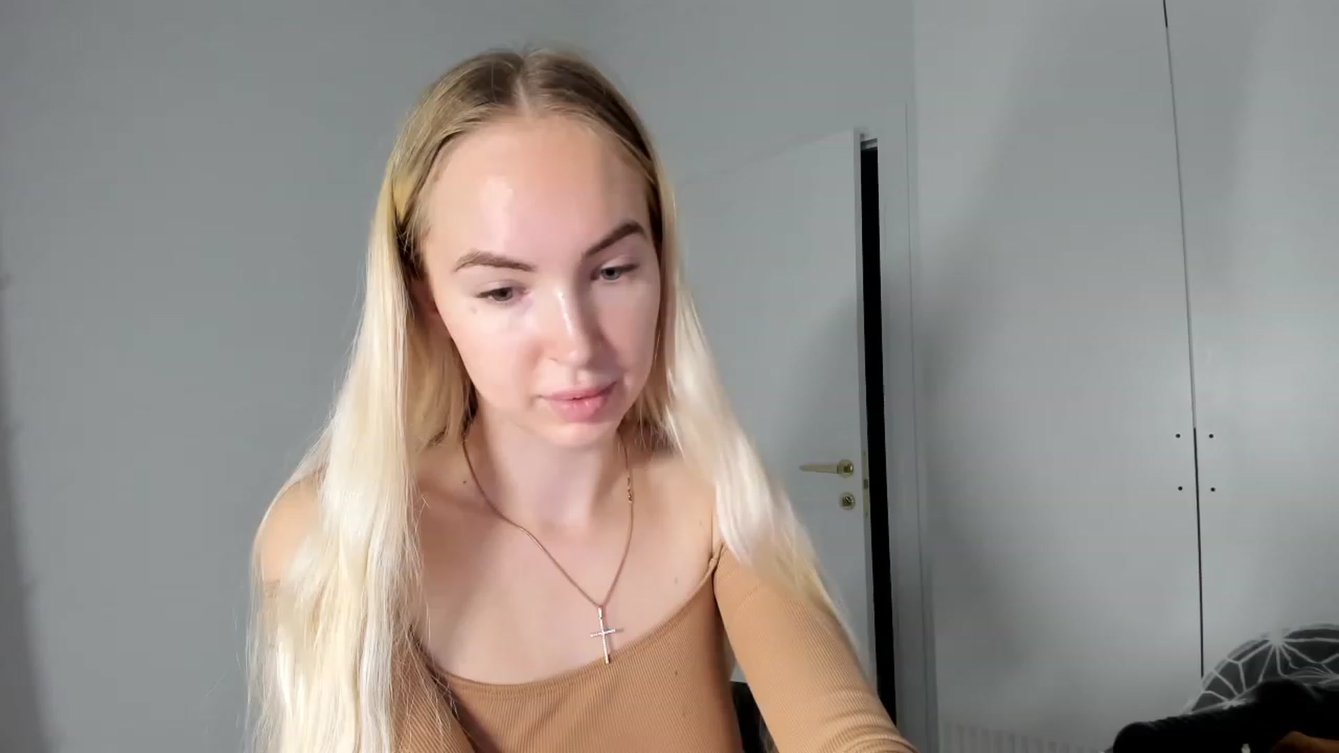 Gallery image thumbnail from OhBarbie's myfreecams stream on, 10/28/2023, 04:15 image 2 of 20