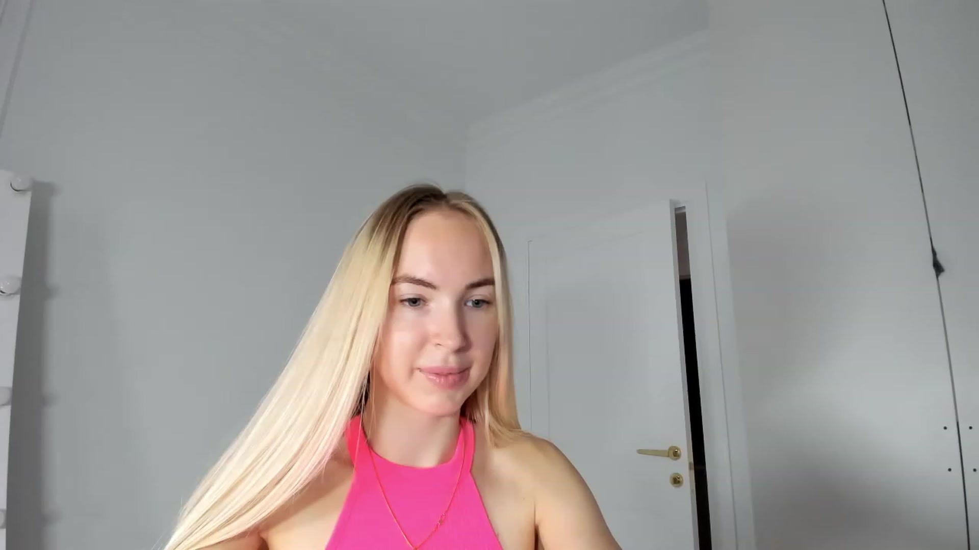 Gallery image thumbnail from OhBarbie's myfreecams stream on, 11/01/2023, 07:41 image 4 of 20