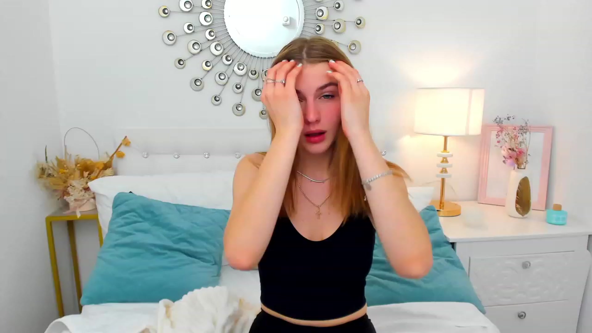 Gallery image thumbnail from OhCarrie's myfreecams stream on, 12/06/2023, 09:52 image 17 of 20