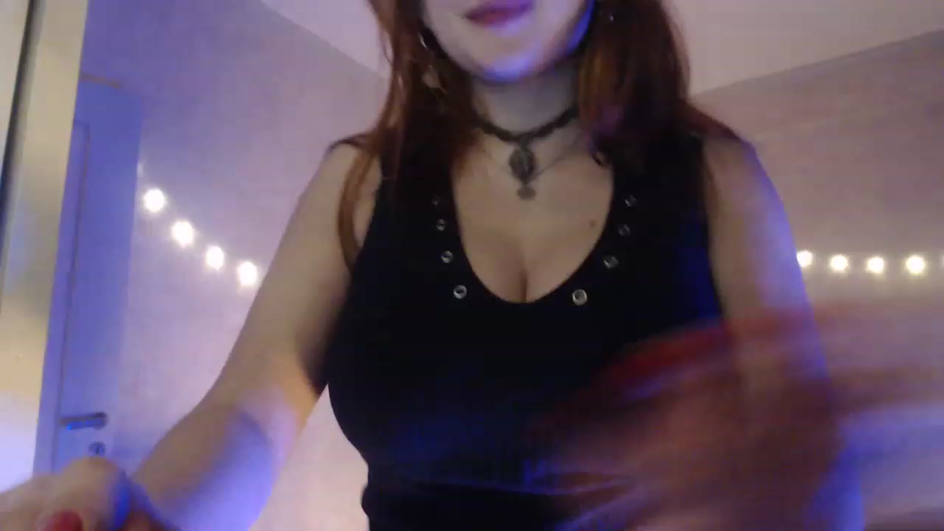 Gallery image thumbnail from OhGod's myfreecams stream on, 08/14/2023, 03:59 image 18 of 20