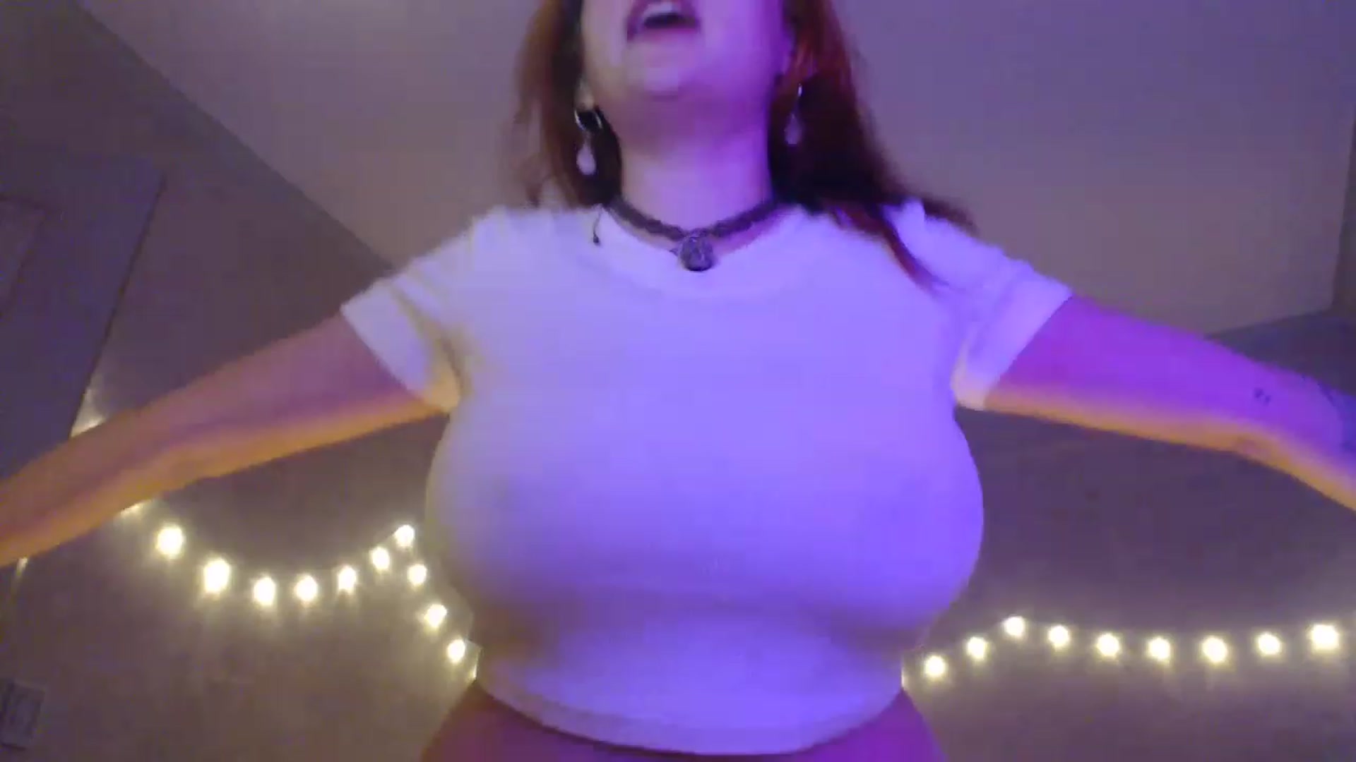 Gallery image thumbnail from OhGod's myfreecams stream on, 08/14/2023, 06:29 image 7 of 20