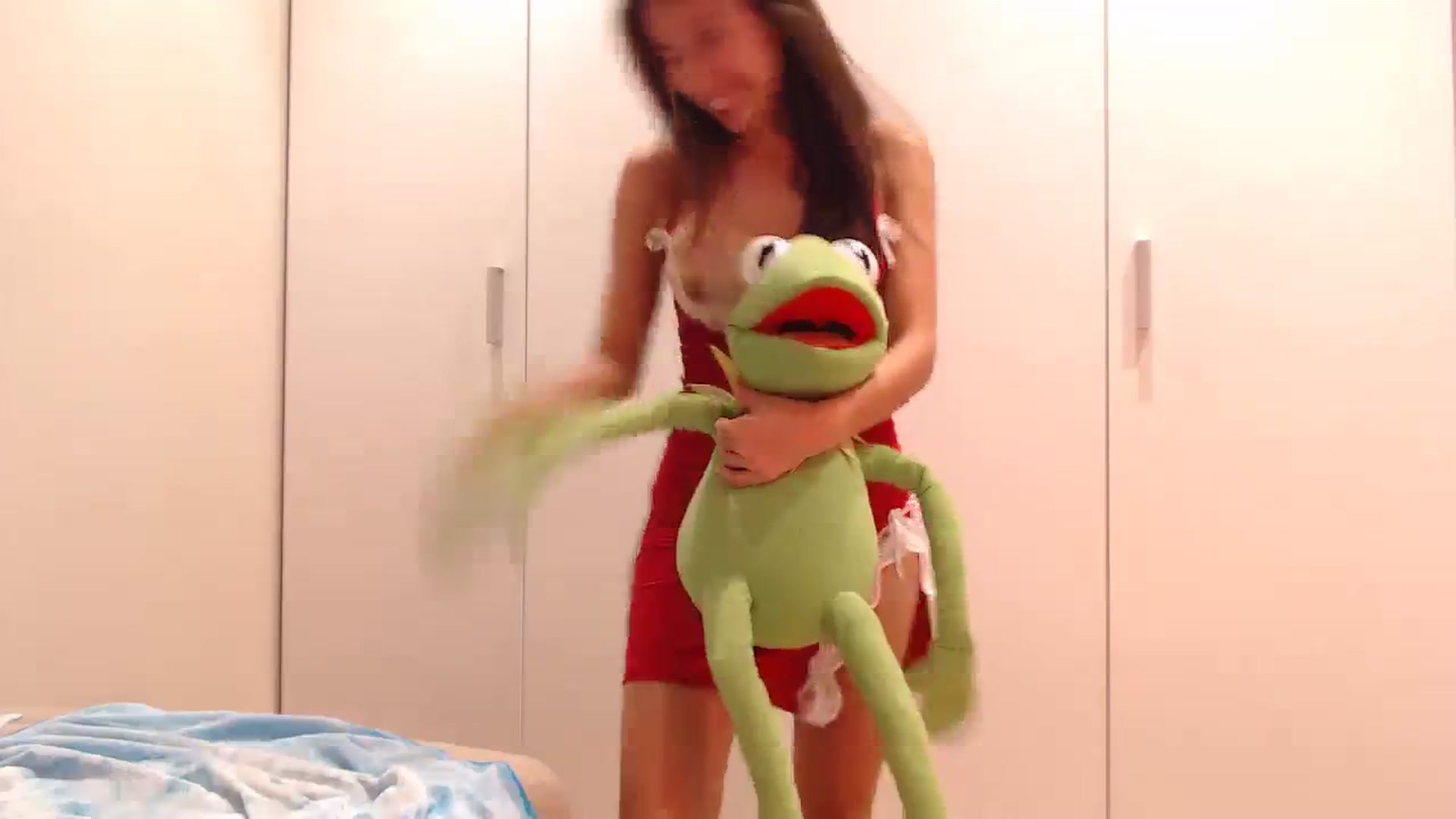 Gallery image thumbnail from OhMariiam's myfreecams stream on, 01/22/2024, 02:12 image 9 of 20