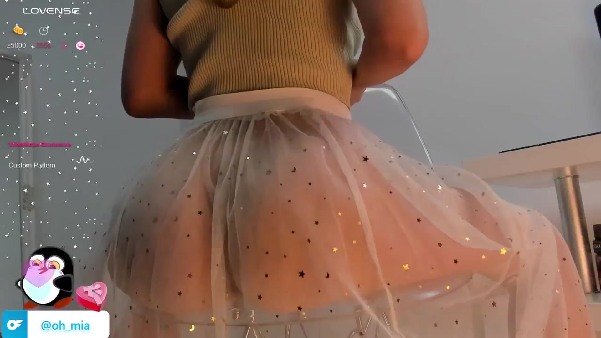 Gallery image thumbnail from OhMyBirthday's myfreecams stream on, 06/16/2024, 10:33 image 4 of 20