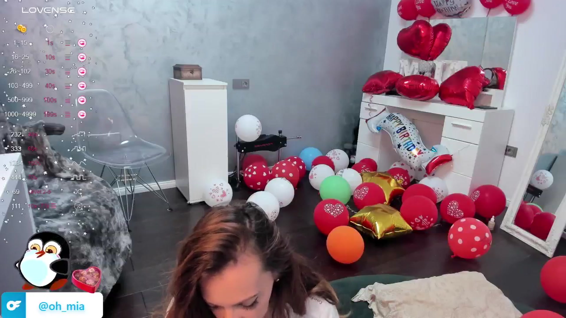 Gallery image thumbnail from OhMyBirthday's myfreecams stream on, 06/17/2024, 06:39 image 7 of 20