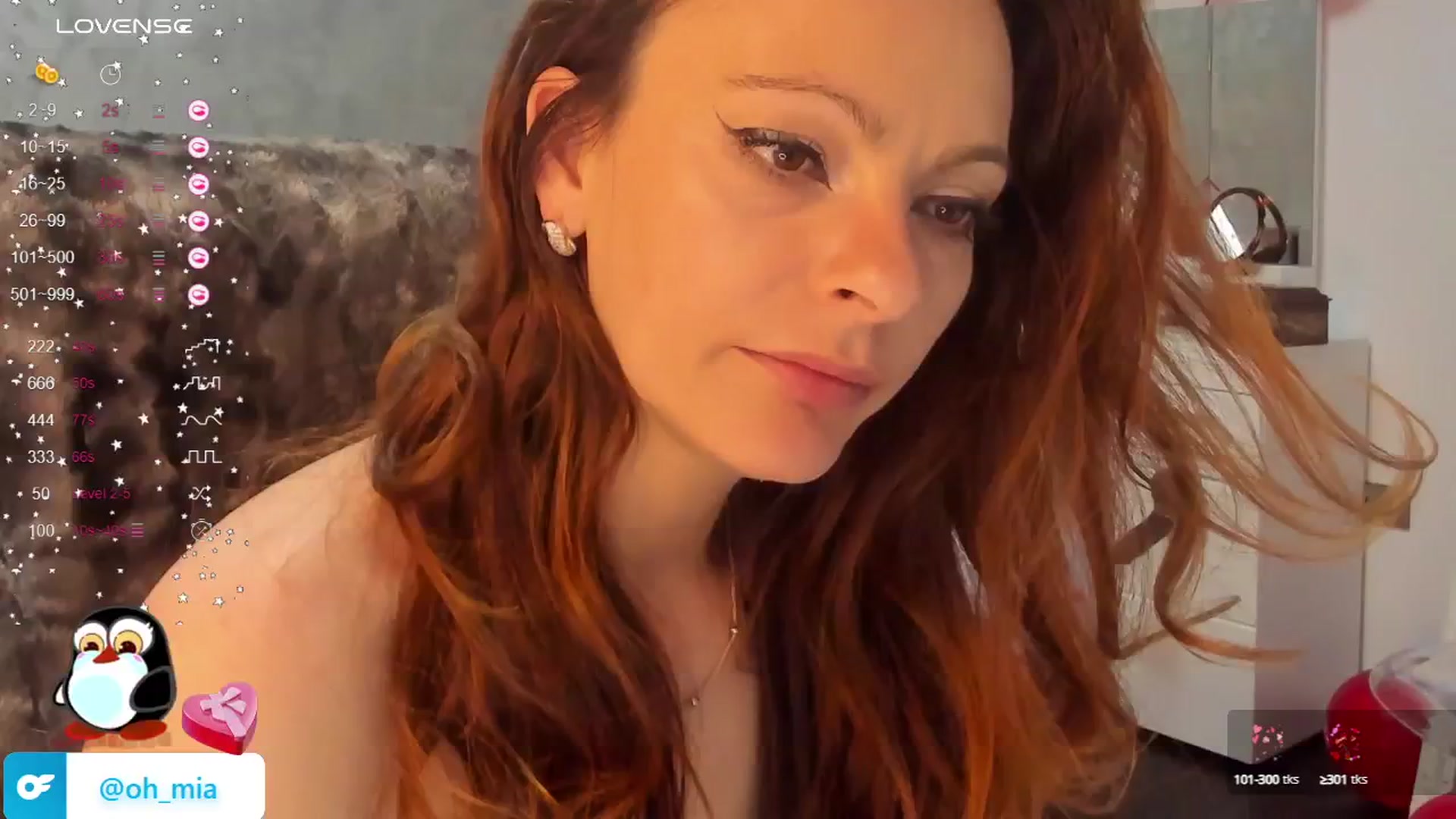 Gallery image thumbnail from OhMyBirthday's myfreecams stream on, 06/20/2024, 11:20 image 9 of 20
