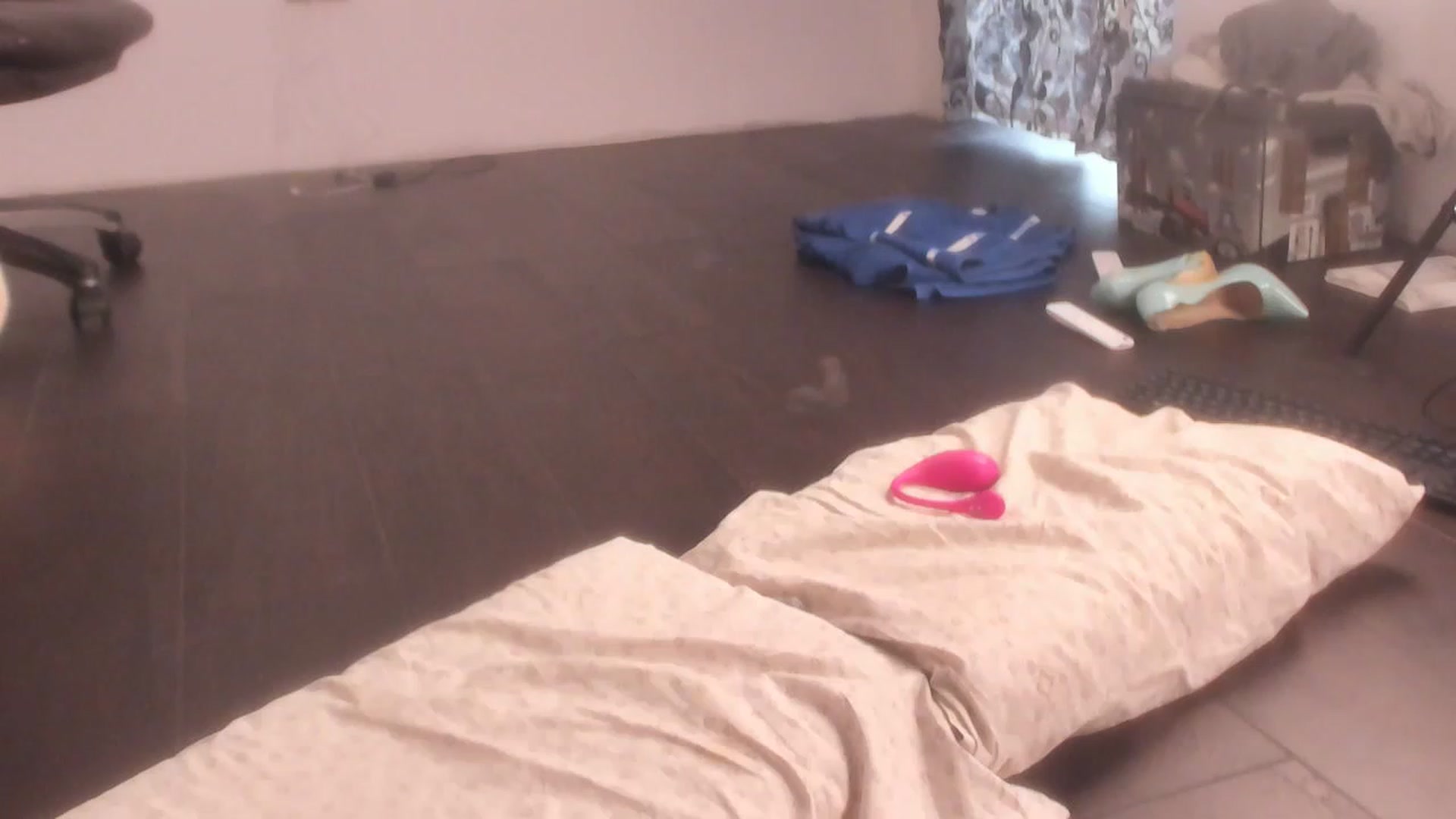 Gallery image thumbnail from OhMyMiaa's myfreecams stream on, 11/18/2022, 09:44 image 17 of 20