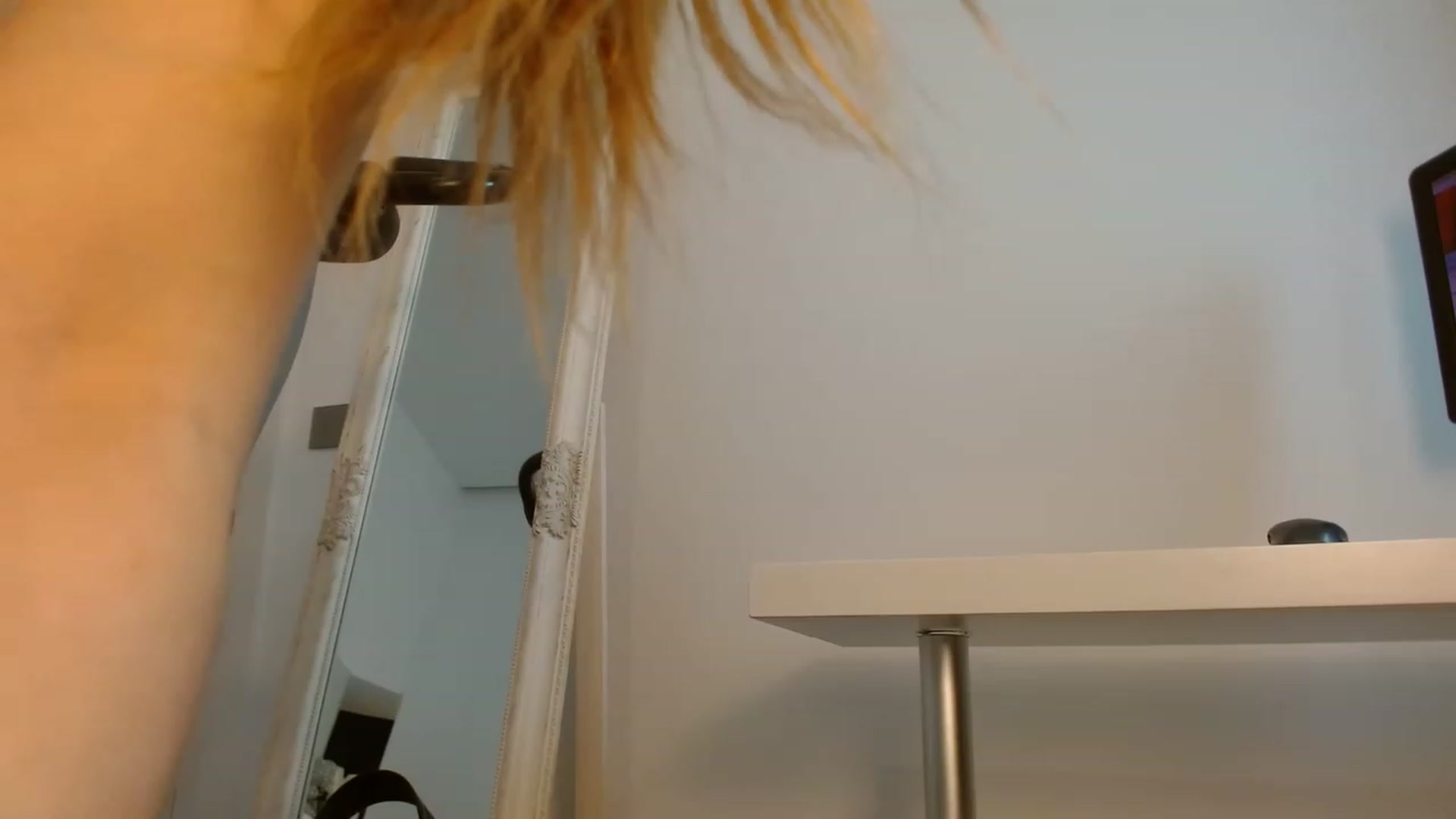 Gallery image thumbnail from OhMyMiaa's myfreecams stream on, 01/26/2023, 07:46 image 7 of 20