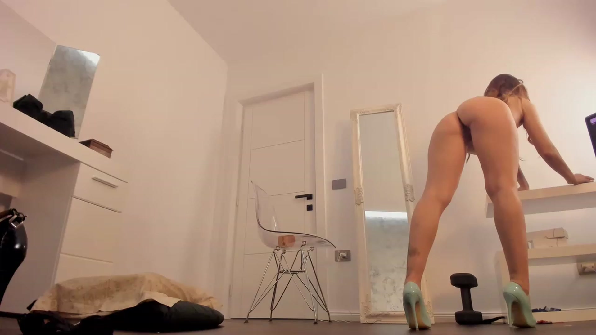 Gallery image thumbnail from OhMyMiaa's myfreecams stream on, 03/23/2023, 12:45 image 9 of 20