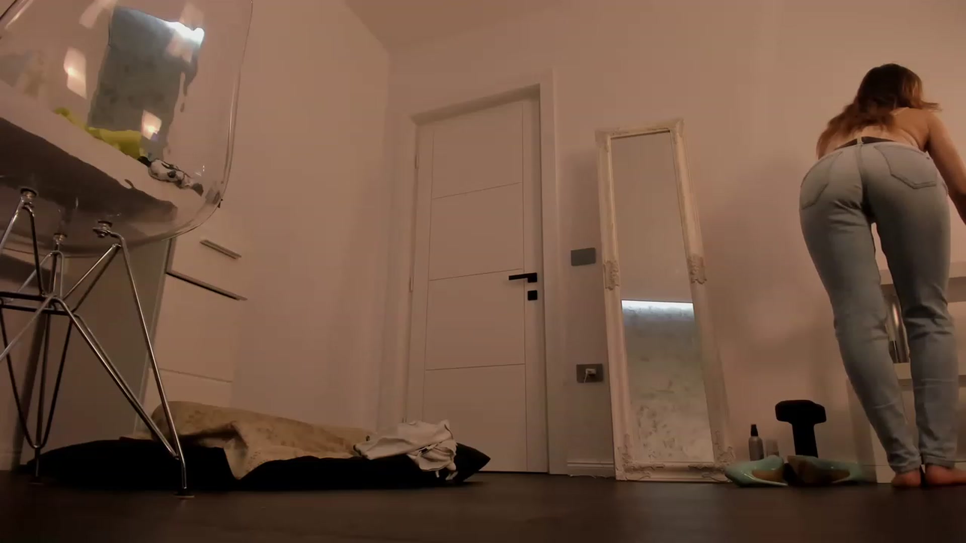 Gallery image thumbnail from OhMyMiaa's myfreecams stream on, 03/29/2023, 06:20 image 17 of 20