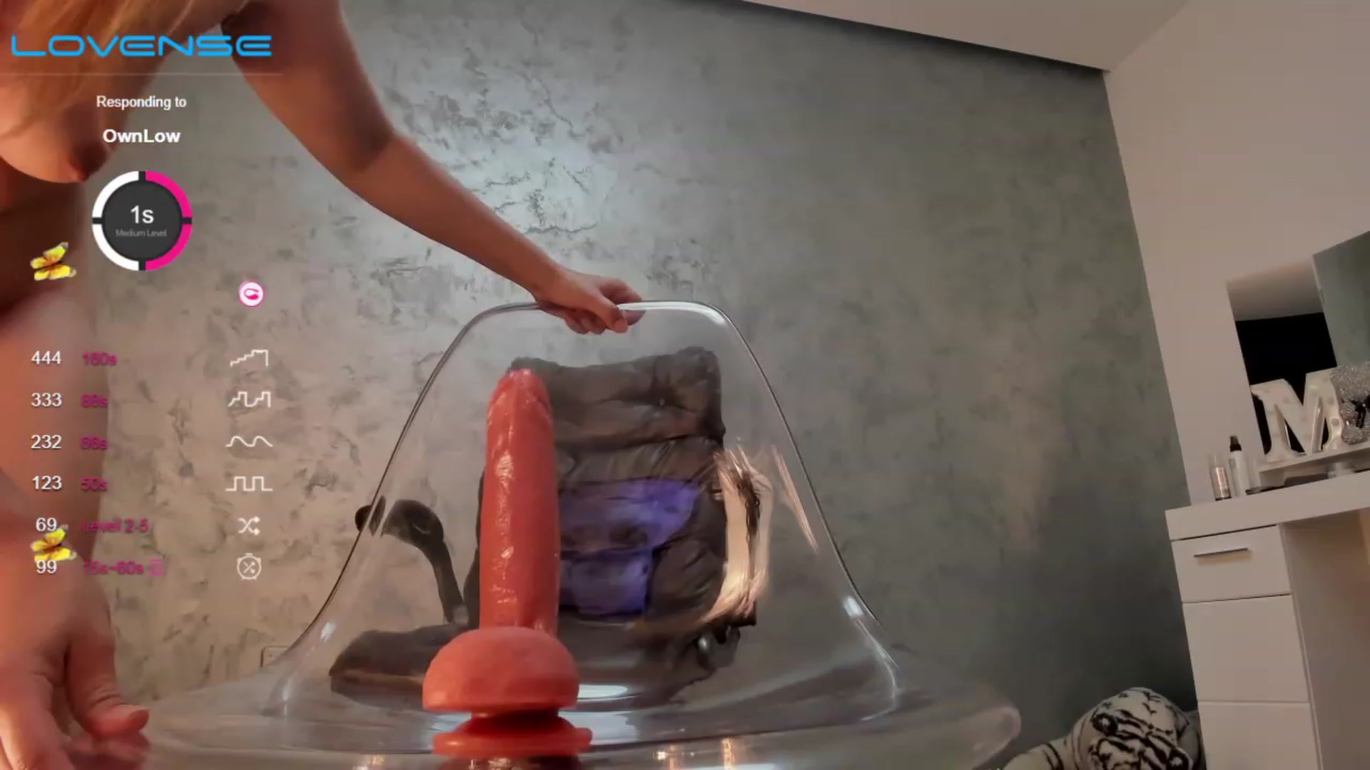 Gallery image thumbnail from OhMyMiaa's myfreecams stream on, 07/27/2023, 10:40 image 16 of 20