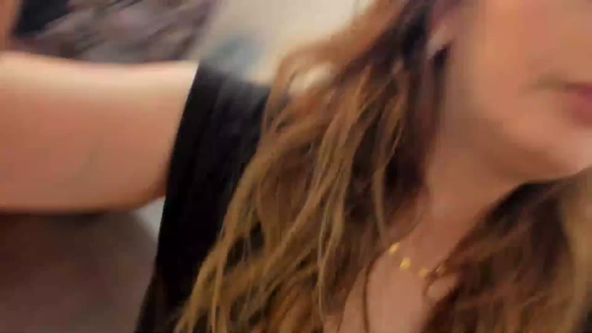 Gallery image thumbnail from OhMyMiaa's myfreecams stream on, 08/29/2023, 09:28 image 10 of 20