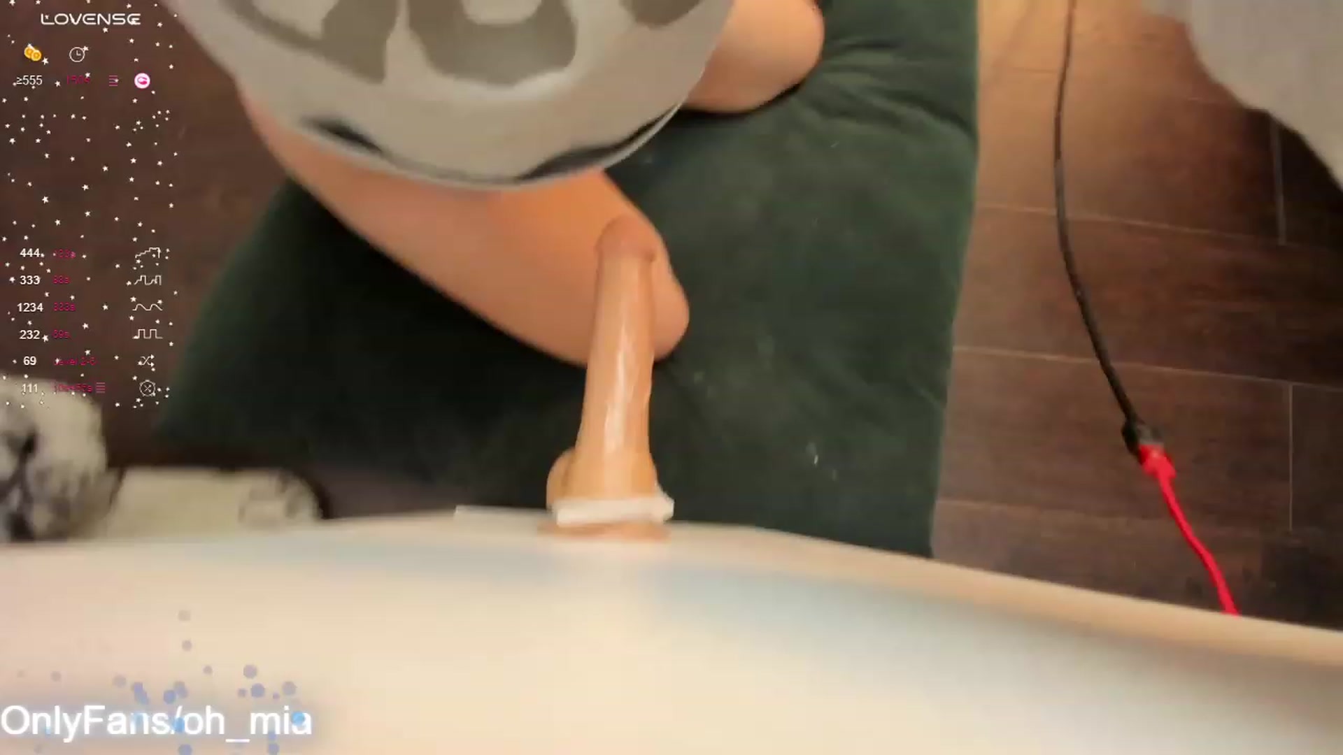 Gallery image thumbnail from OhMyMiaa's myfreecams stream on, 11/28/2023, 10:39 image 5 of 20