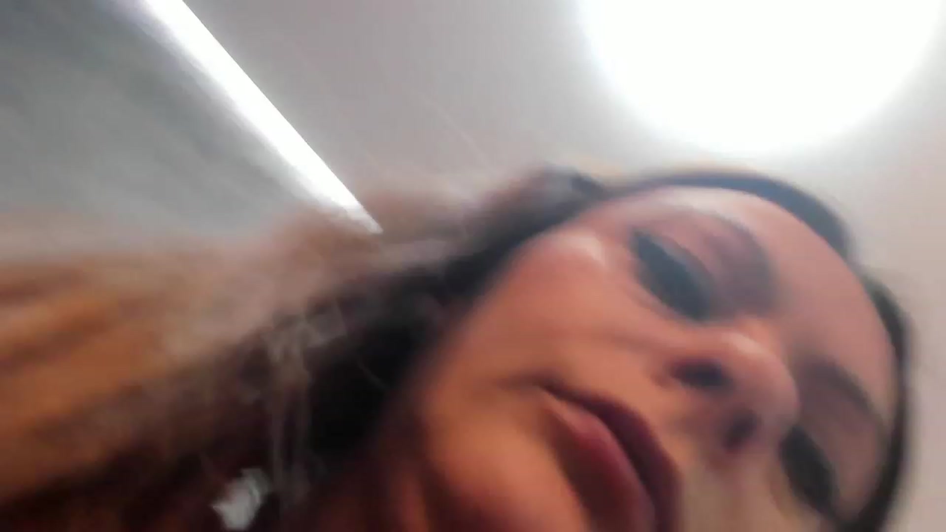 Gallery image thumbnail from OhMyMiaa's myfreecams stream on, 11/30/2023, 11:30 image 6 of 20