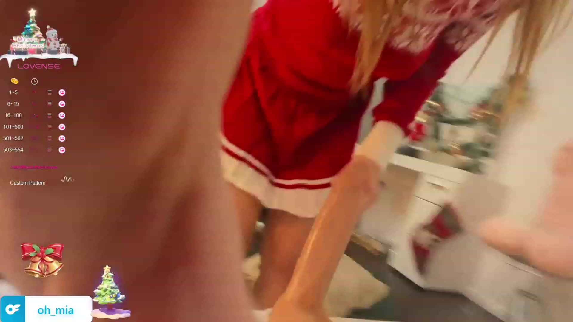 Gallery image thumbnail from OhMyMiaa's myfreecams stream on, 12/24/2023, 08:25 image 15 of 20