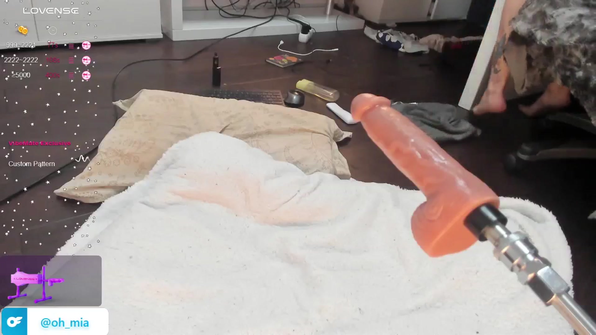 Gallery image thumbnail from OhMyMiaa's myfreecams stream on, 05/13/2024, 10:30 image 19 of 20