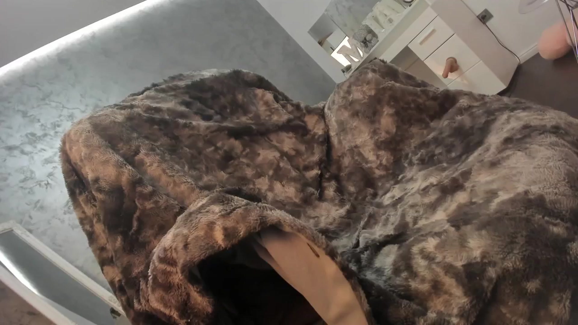 Gallery image thumbnail from OhMyMiaa's myfreecams stream on, 05/23/2024, 10:25 image 15 of 20