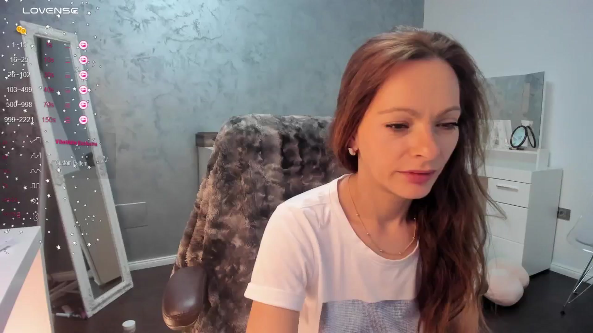 Gallery image thumbnail from OhMyMiaa's myfreecams stream on, 08/23/2024, 07:56 image 10 of 20