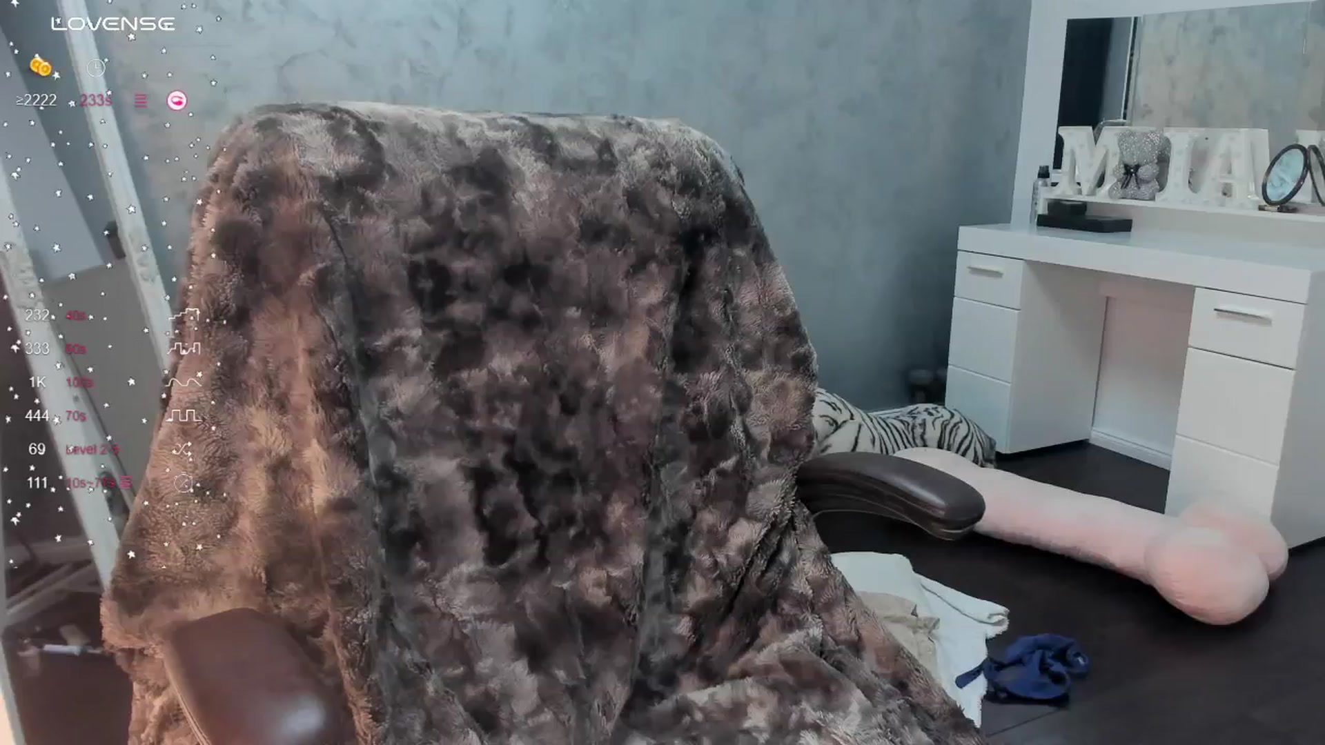 Gallery image thumbnail from OhMyMiaa's myfreecams stream on, 08/23/2024, 08:37 image 13 of 20