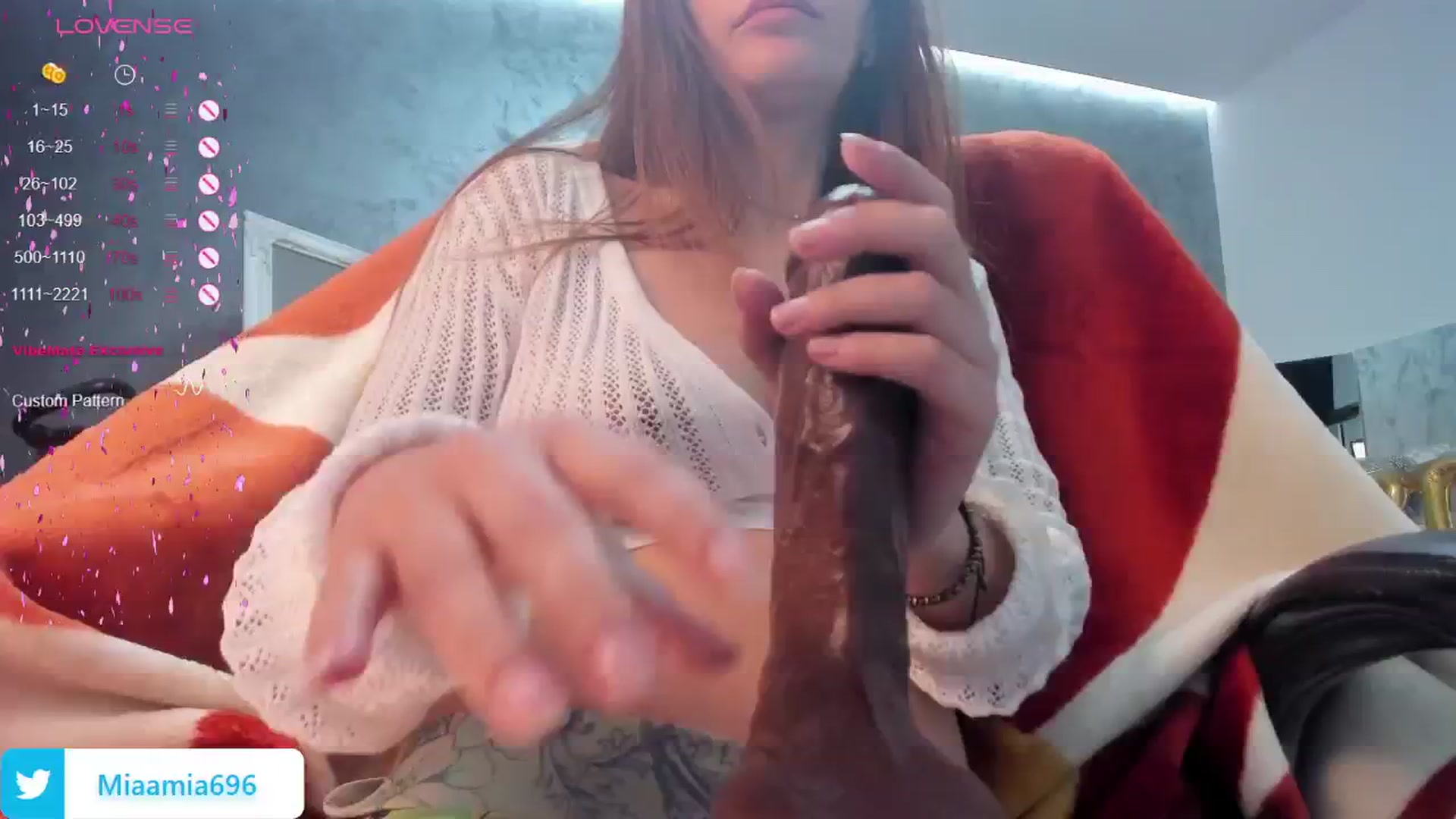 Gallery image thumbnail from OhMyMiaa's myfreecams stream on, 10/06/2024, 08:59 image 15 of 20