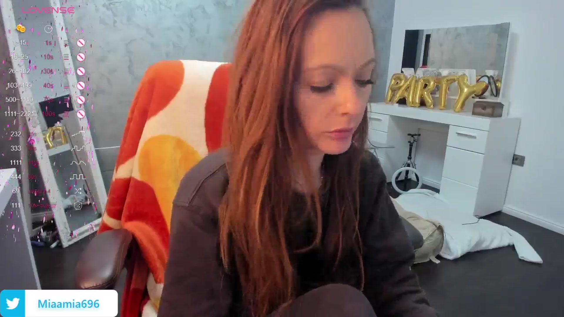 Gallery image thumbnail from OhMyMiaa's myfreecams stream on, 10/07/2024, 11:12 image 10 of 20