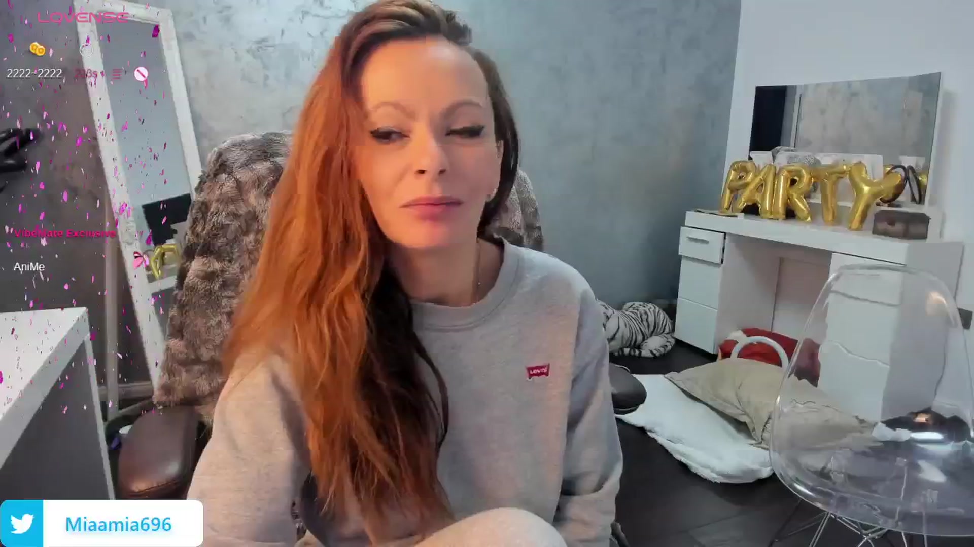 Gallery image thumbnail from OhMyMiaa's myfreecams stream on, 10/16/2024, 10:24 image 5 of 20