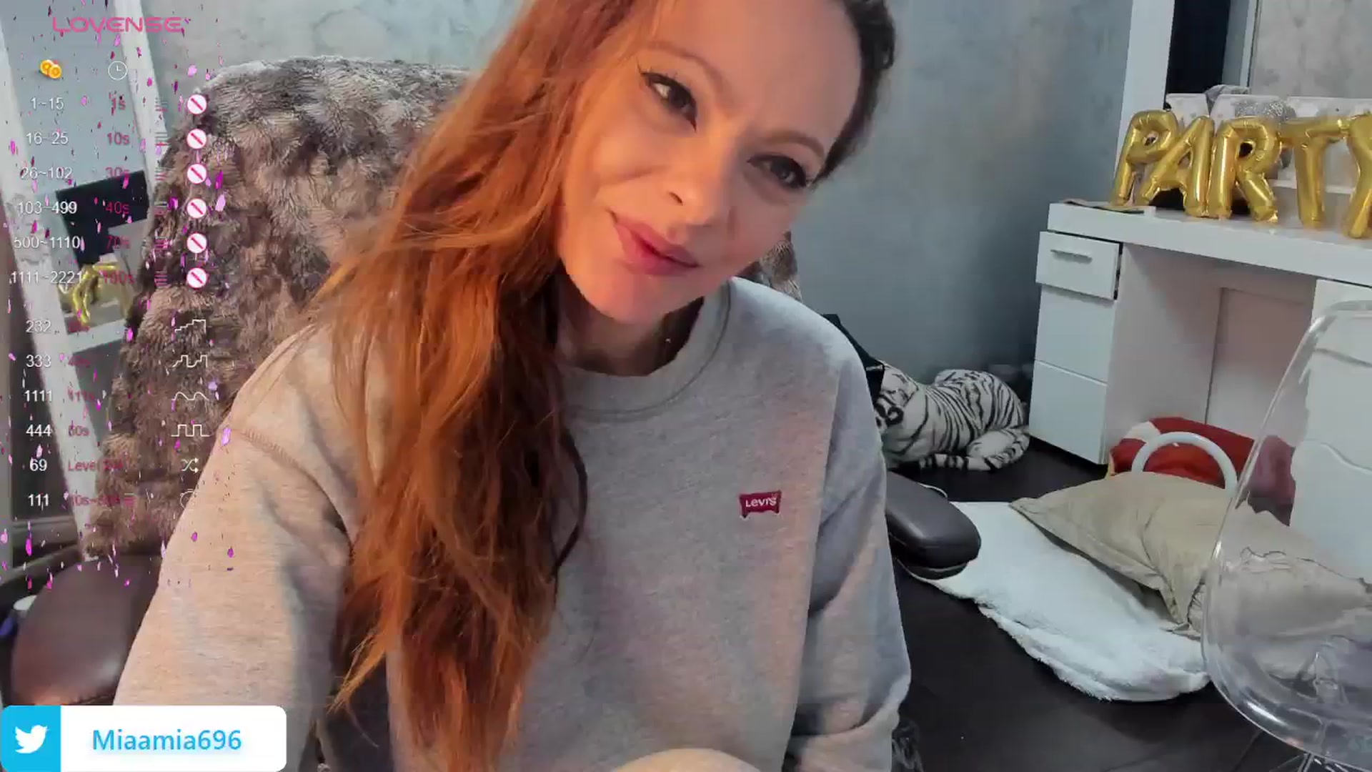 Gallery image thumbnail from OhMyMiaa's myfreecams stream on, 10/16/2024, 10:24 image 3 of 20
