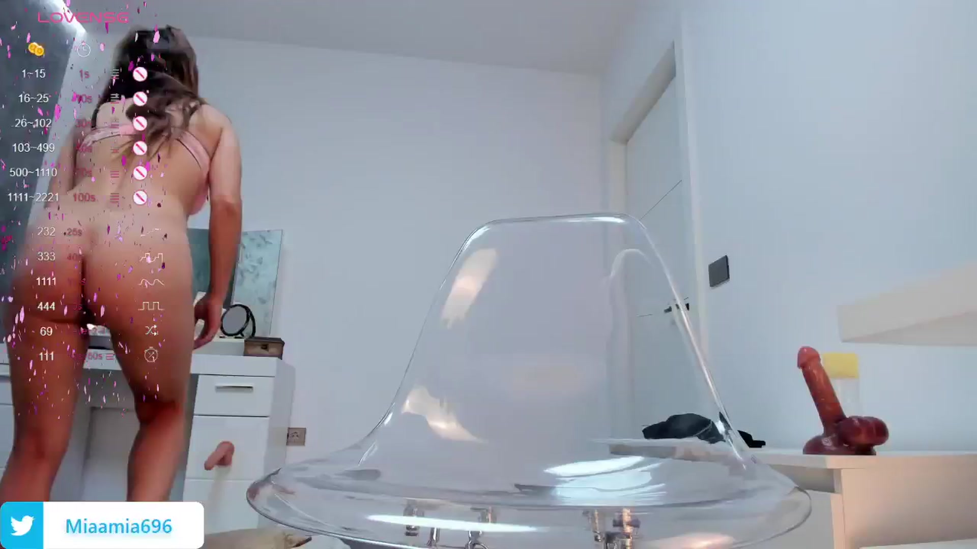 Gallery image thumbnail from OhMyMiaa's myfreecams stream on, 10/30/2024, 11:52 image 6 of 20