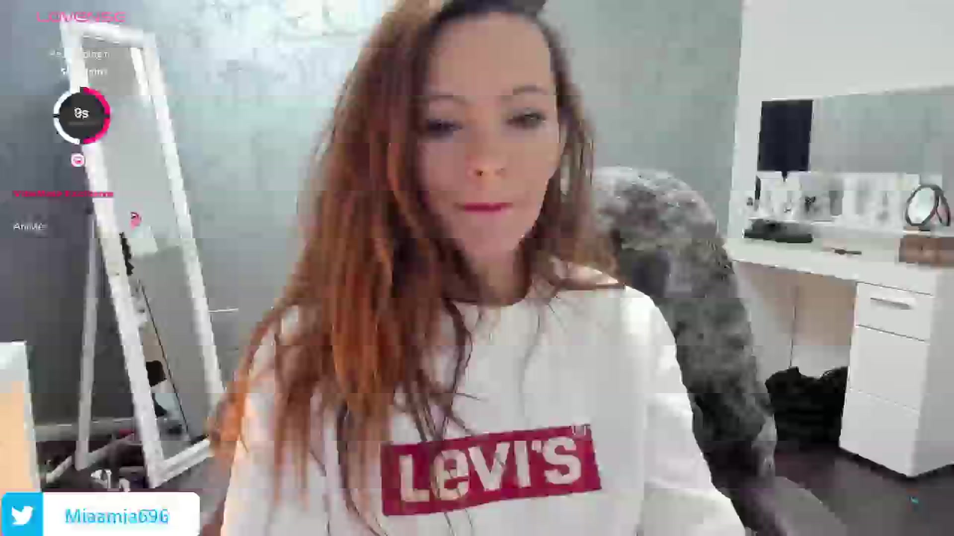 Gallery image thumbnail from OhMyMiaa's myfreecams stream on, 11/15/2024, 08:56 image 14 of 20