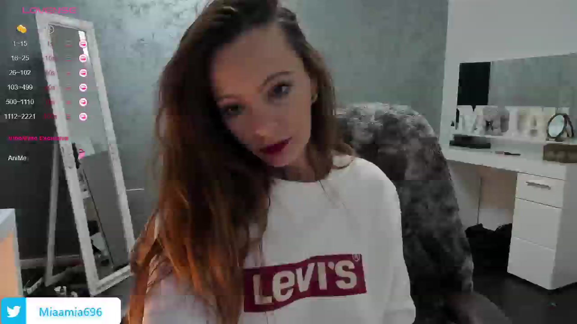 Gallery image thumbnail from OhMyMiaa's myfreecams stream on, 11/15/2024, 08:56 image 10 of 20