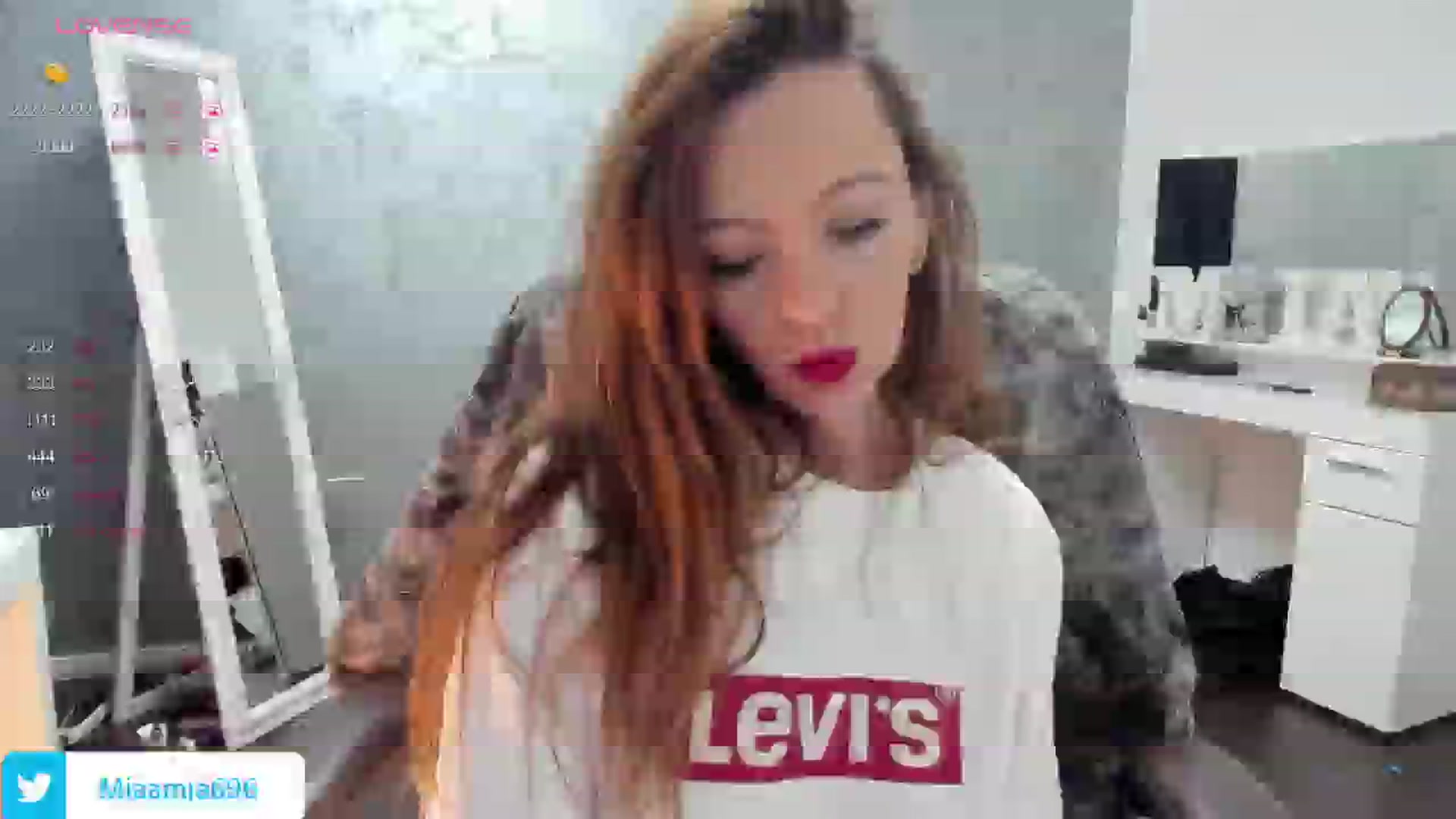 Gallery image thumbnail from OhMyMiaa's myfreecams stream on, 11/15/2024, 08:56 image 11 of 20