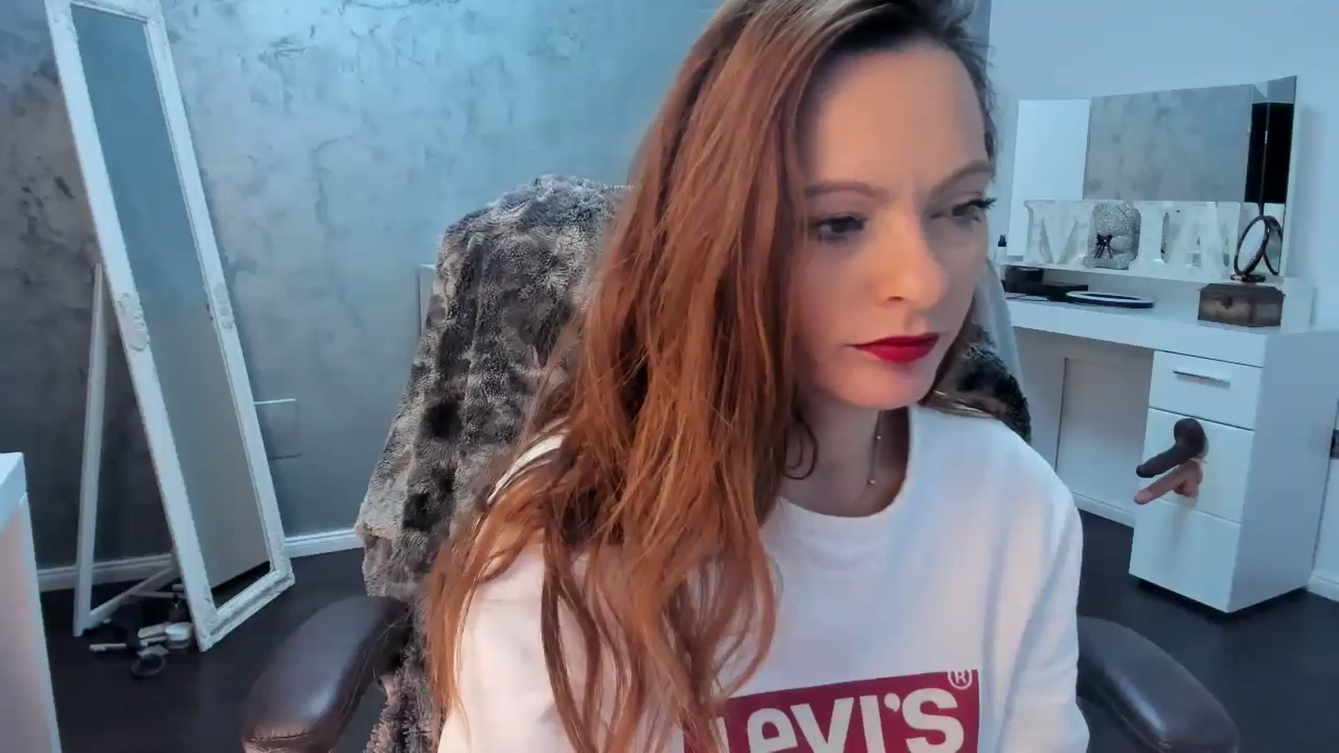 Gallery image thumbnail from OhMyMiaa's myfreecams stream on, 11/20/2024, 11:10 image 13 of 20