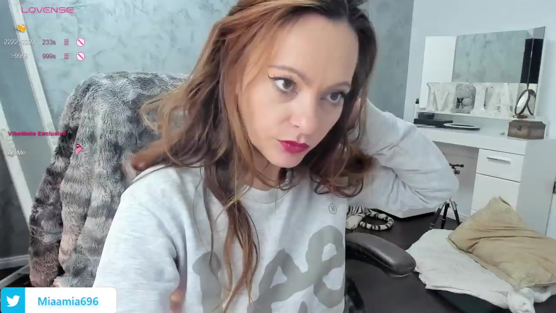 Gallery image thumbnail from OhMyMiaa's myfreecams stream on, 11/22/2024, 11:14 image 17 of 20