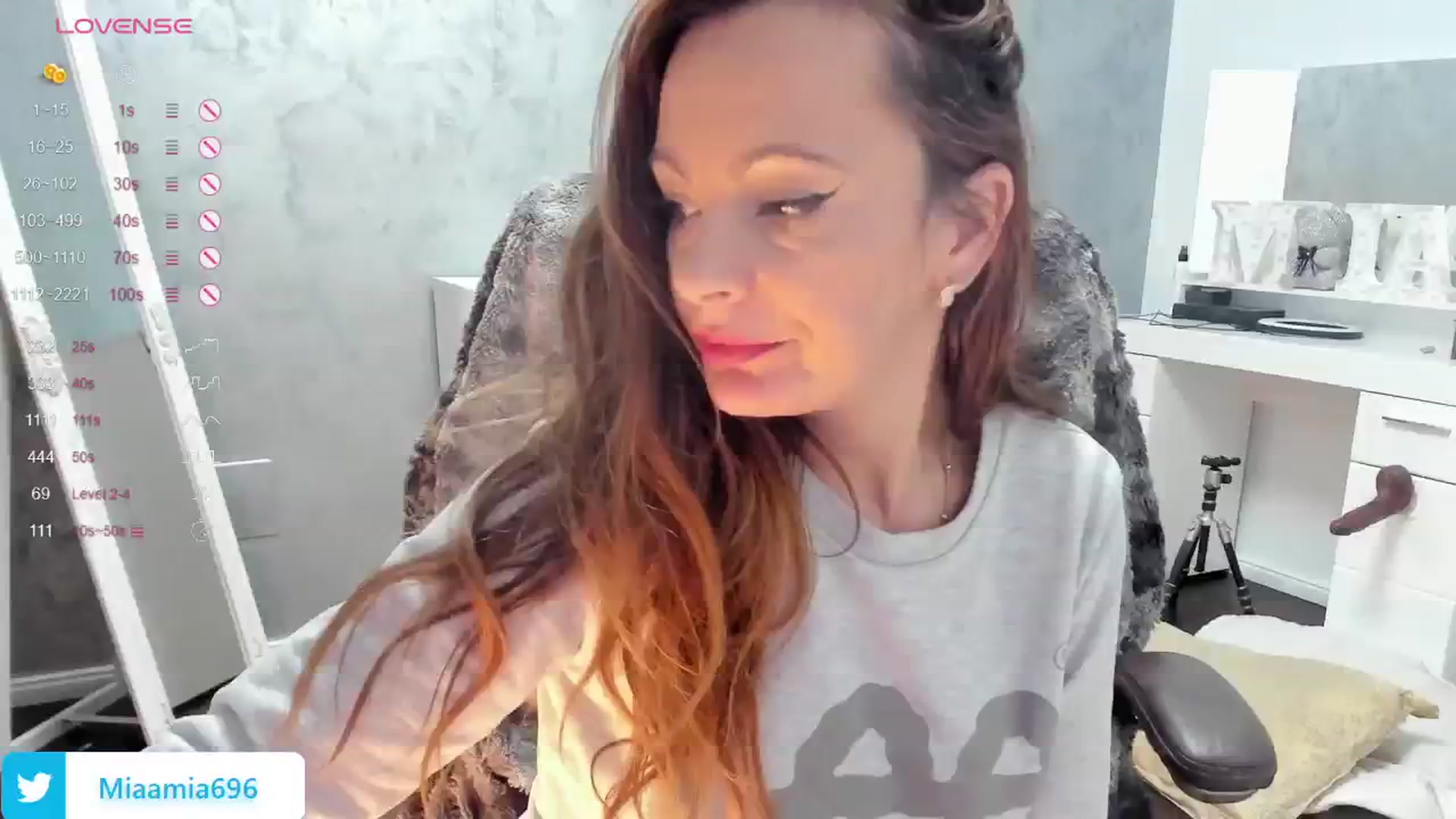 Gallery image thumbnail from OhMyMiaa's myfreecams stream on, 11/22/2024, 12:27 image 18 of 20
