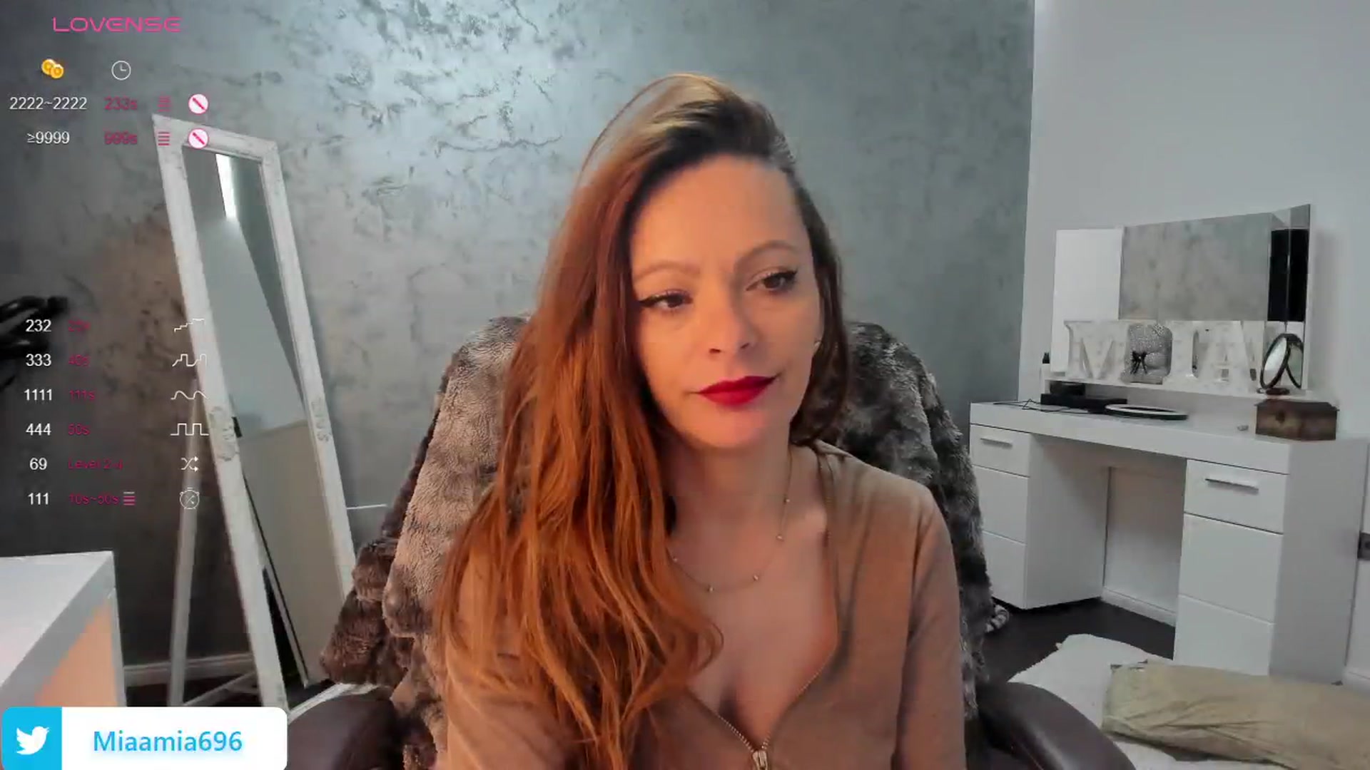 Gallery image thumbnail from OhMyMiaa's myfreecams stream on, 11/25/2024, 08:57 image 13 of 20