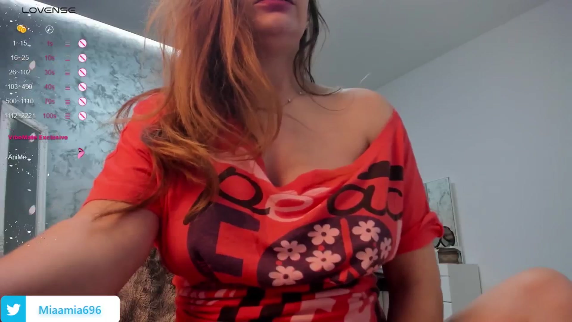 Gallery image thumbnail from OhMyMiaa's myfreecams stream on, 01/03/2025, 09:37 image 17 of 20