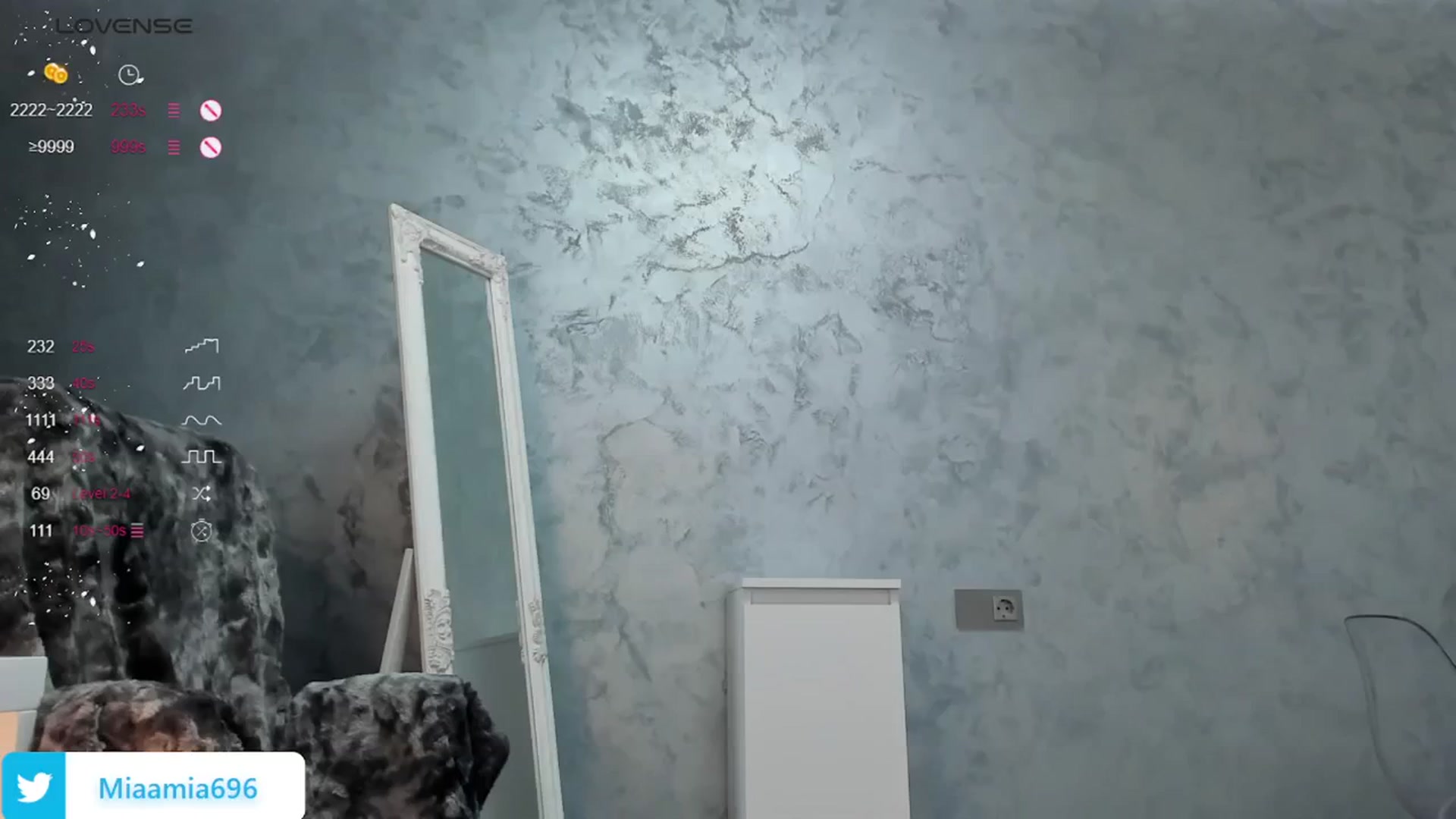 Gallery image thumbnail from OhMyMiaa's myfreecams stream on, 01/19/2025, 08:48 image 11 of 20