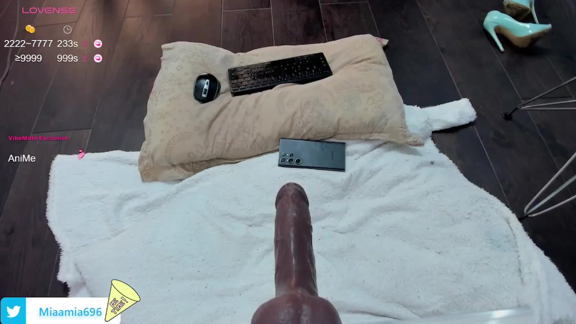 Gallery image thumbnail from OhMyMiaa's myfreecams stream on, 07/16/2025, 10:44 image 9 of 20