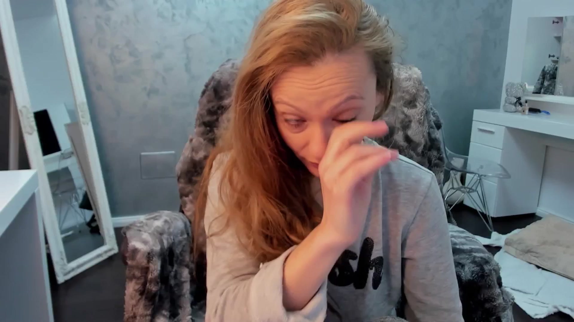 Gallery image thumbnail from OhMyMiaa's myfreecams stream on, 01/14/2026, 09:11 image 6 of 20
