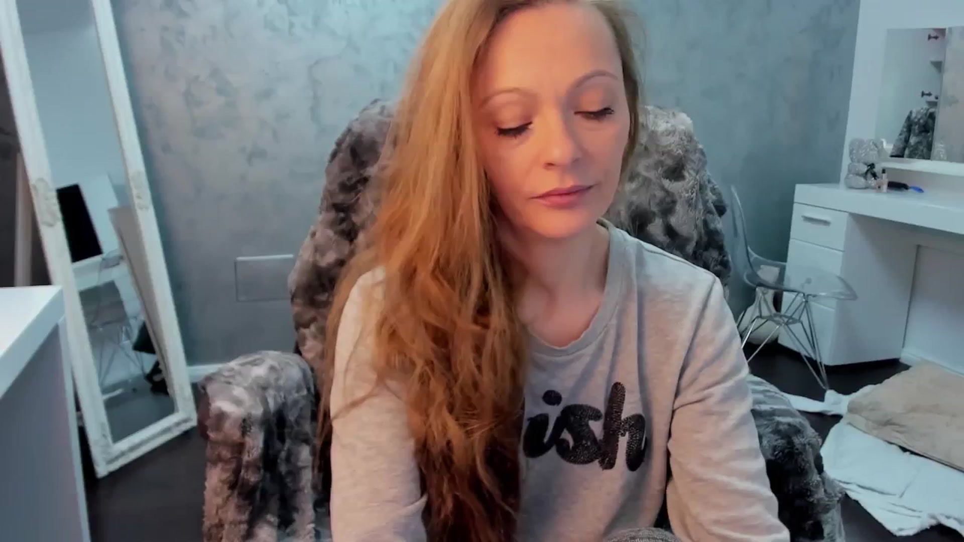 Gallery image thumbnail from OhMyMiaa's myfreecams stream on, 01/14/2026, 09:11 image 8 of 20