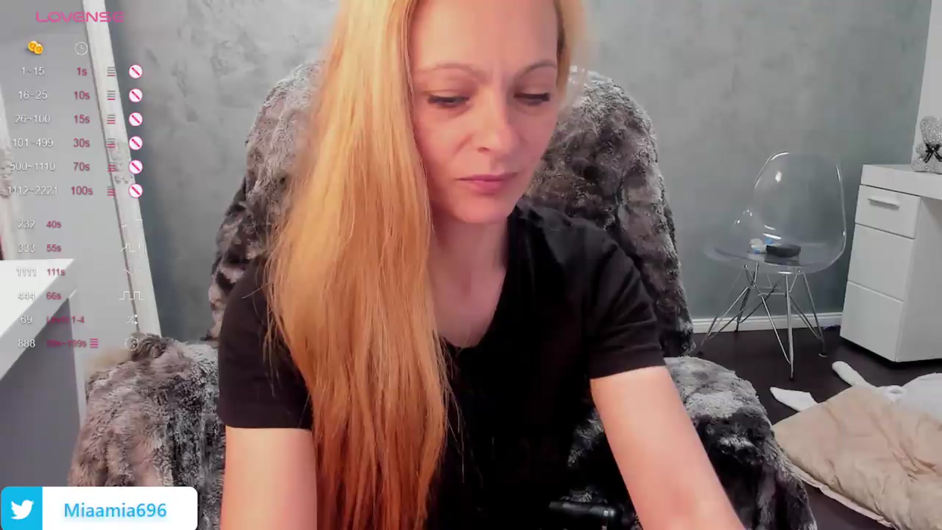 Gallery image thumbnail from OhMyMiaa's myfreecams stream on, 07/09/2026, 12:50 image 5 of 20
