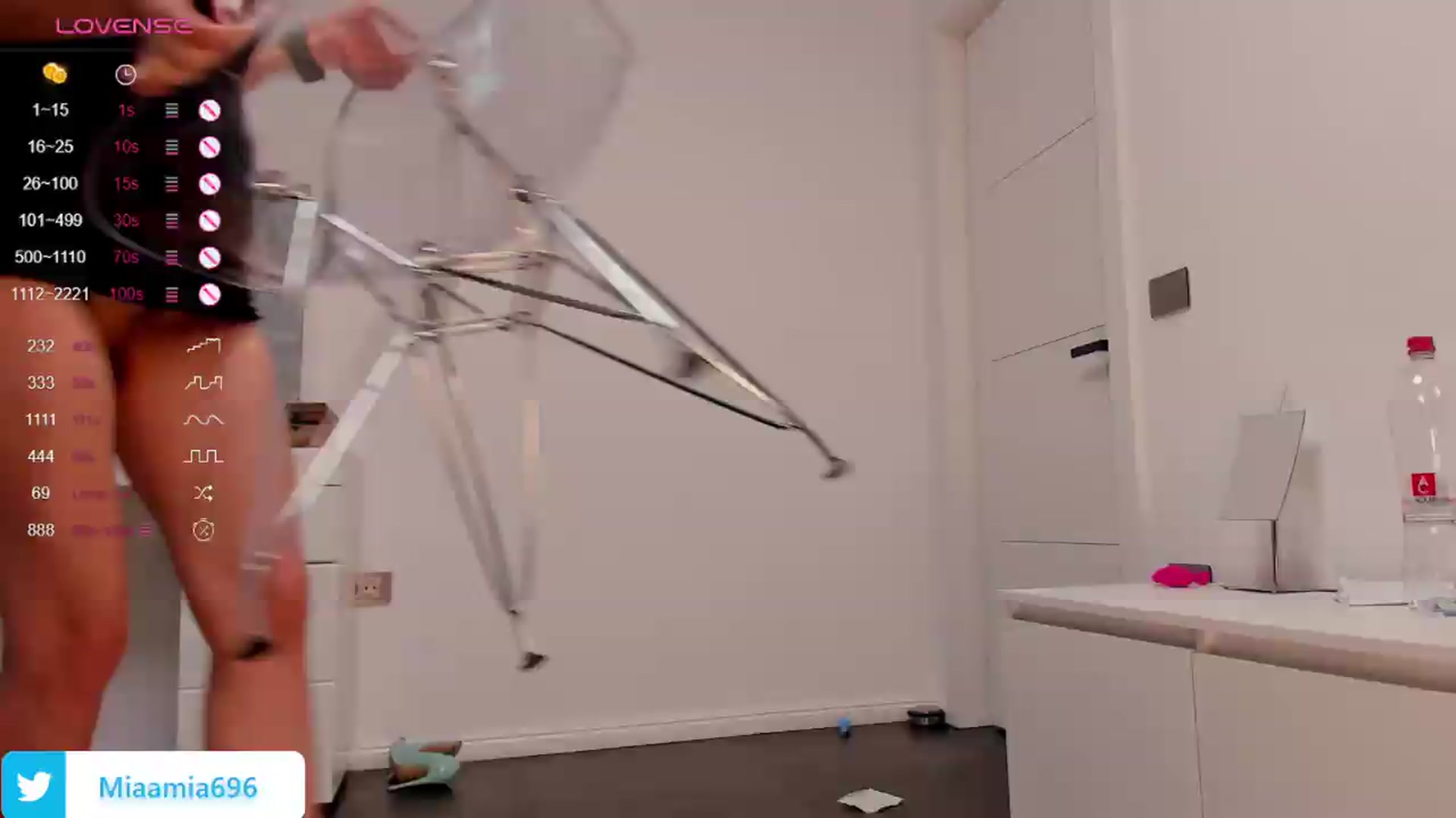 Gallery image thumbnail from OhMyMiaa's myfreecams stream on, 07/15/2026, 09:35 image 18 of 20