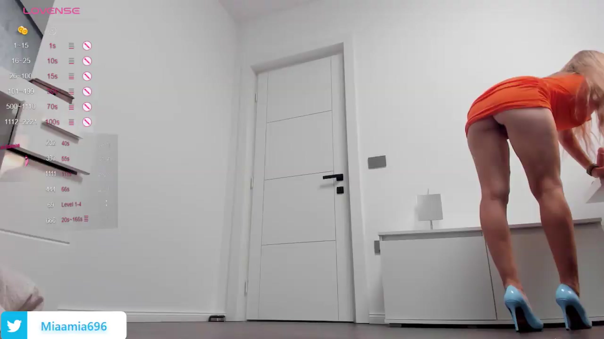 Gallery image thumbnail from OhMyMiaa's myfreecams stream on, 09/17/2026, 11:03 image 1 of 20
