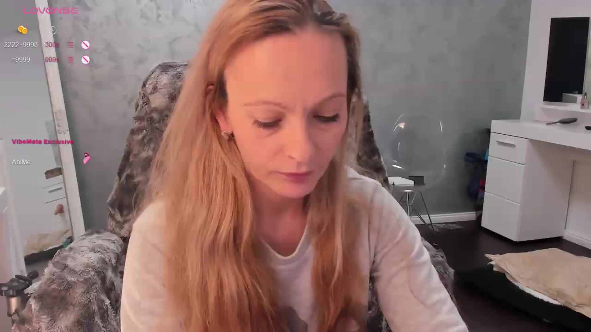 Gallery image thumbnail from OhMyMiaa's myfreecams stream on, 10/06/2026, 11:17 image 20 of 20