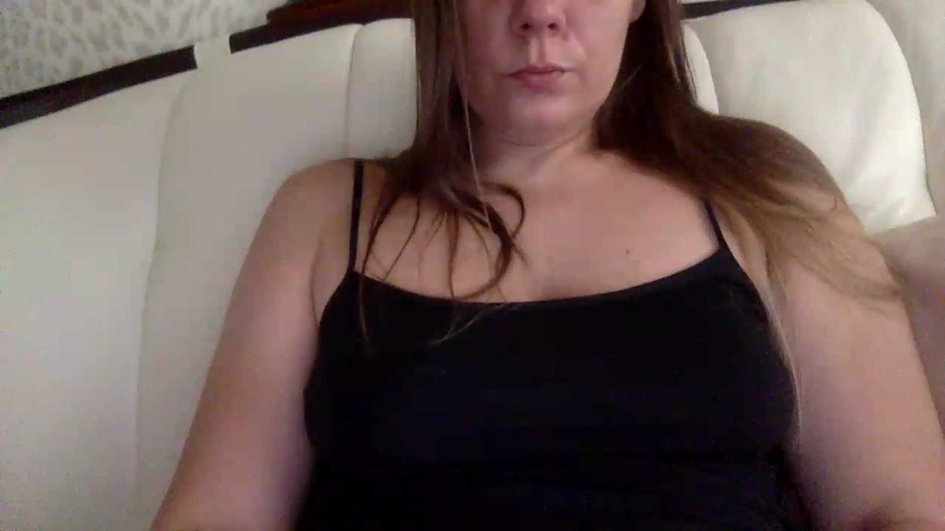 Gallery image thumbnail from OhMyPretty's myfreecams stream on, 08/02/2026, 09:36 image 12 of 20