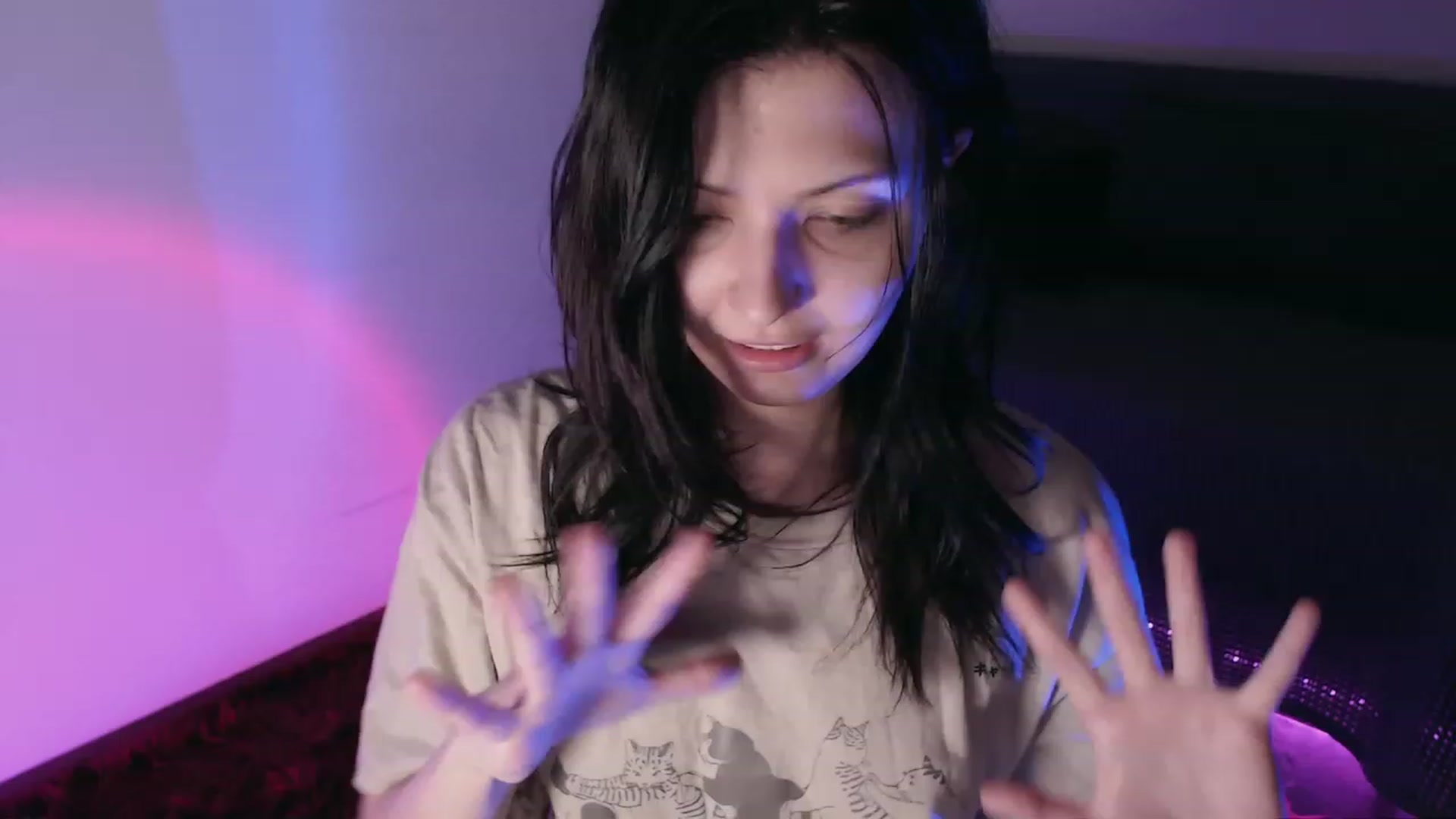 Gallery image thumbnail from OhTheMisery's myfreecams stream on, 08/20/2023, 05:36 image 20 of 20
