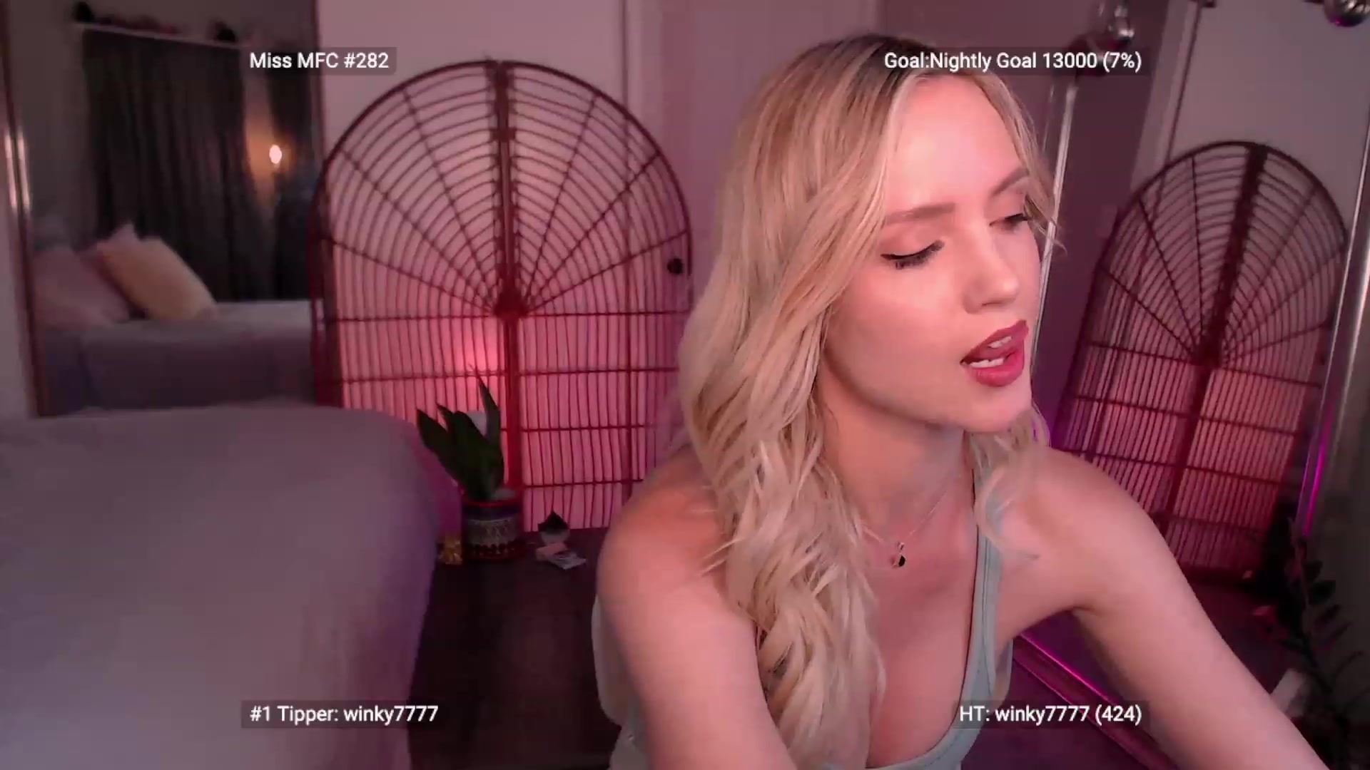 Gallery image thumbnail from OhTiffany's myfreecams stream on, 01/31/2023, 06:10 image 10 of 20